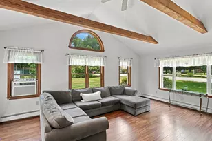 25 Mockingbird Ln, Maynard, MA 01754 - Photo 5