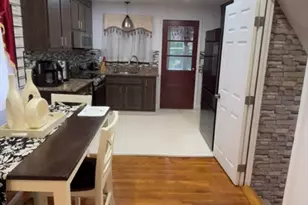 4 Baltic Ave, Brockton, MA 02302 - Photo 9