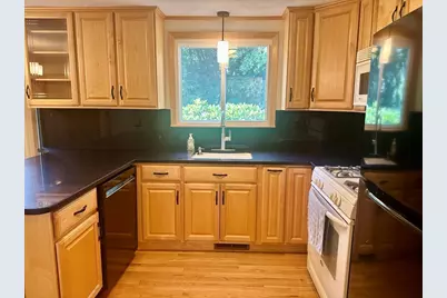 52 Frederick St #26, Dracut, MA 01826 - Photo 5