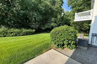 52 Frederick St, Dracut, MA 01826 - Photo 27