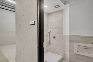 50 Hichborn St, Boston, MA 02135 - Photo 27