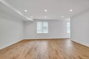 50 Hichborn St, Boston, MA 02135 - Photo 11