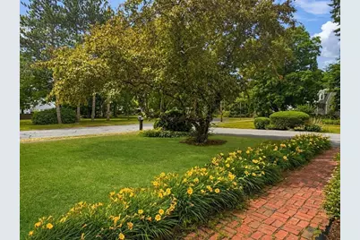 68 Dalton Rd, Concord, MA 01742 - Photo 5