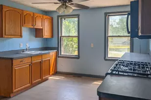 55 Liberty St, Taunton, MA 02718 - Photo 15
