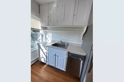 289 Highland Ave #2R, Quincy, MA 02170 - Photo 5