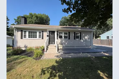 8 Fairbrook Rd, Framingham, MA 01701 - Photo 1