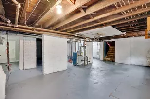 47 Trafton Rd, Springfield, MA 01108 - Photo 37
