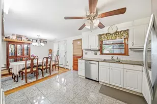 130 Elwell St, Malden, MA 02148 - Photo 15
