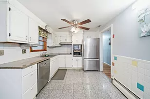 130 Elwell St, Malden, MA 02148 - Photo 17