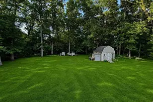29 Overlook Dr, Bellingham, MA 02019 - Photo 17