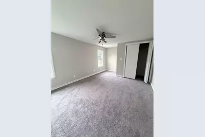 106 Chestnut St #106, West Springfield, MA 01089 - Photo 13
