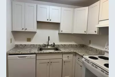 300 Main Street #7, Woburn, MA 01801 - Photo 3