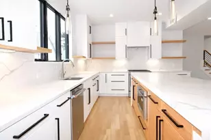 316 School St, Waltham, MA 02451 - Photo 9