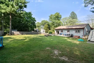 375 Middle Rd, Acushnet, MA 02743 - Photo 27