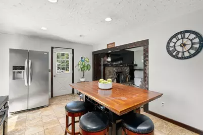 375 Middle Rd, Acushnet, MA 02743 - Photo 11