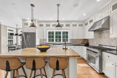 175 East St, Sharon, MA 02067 - Photo 5