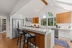 34 Hilltop Rd, Weston, MA 02493 - Photo 9