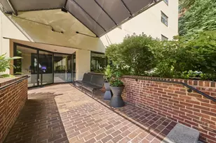 33 Sleeper St, Boston, MA 02210 - Photo 15