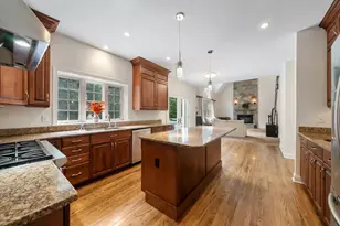 74 Grist Mill Rd, Littleton, MA 01460 - Photo 5