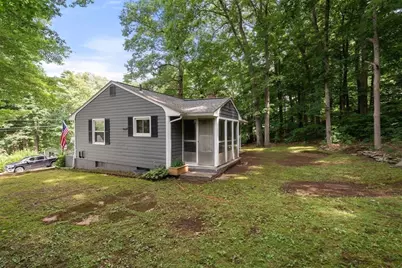 25 Pinedale St, Southbridge, MA 01550 - Photo 23