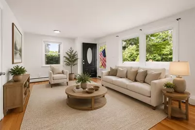 25 Pinedale St, Southbridge, MA 01550 - Photo 3