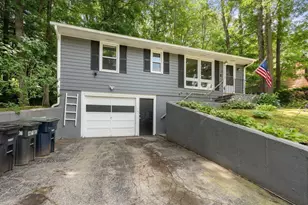 25 Pinedale St, Southbridge, MA 01550 - Photo 21