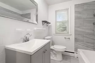 25 Pinedale St, Southbridge, MA 01550 - Photo 15