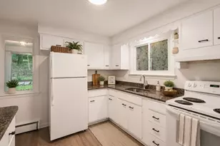 25 Pinedale St, Southbridge, MA 01550 - Photo 5