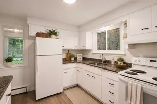 25 Pinedale St, Southbridge, MA 01550 - Photo 5