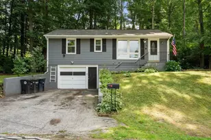 25 Pinedale St, Southbridge, MA 01550 - Photo 27