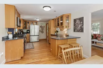 215 Middle Rd, Boxborough, MA 01719 - Photo 3