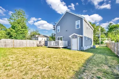 334 Winter St, Brockton, MA 02302 - Photo 23