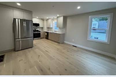 562 Gorham Street #02, Lowell, MA 01852 - Photo 9