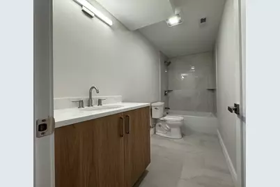 562 Gorham Street #02, Lowell, MA 01852 - Photo 17