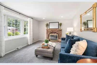 102 Cherry St, Framingham, MA 01701 - Photo 11