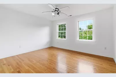 23 Summerfield Rd, Amherst, MA 01002 - Photo 21