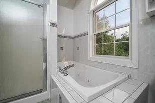 23 Summerfield Rd, Amherst, MA 01002 - Photo 27