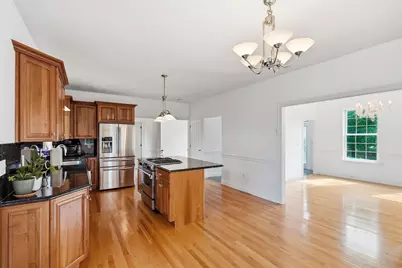 23 Summerfield Rd, Amherst, MA 01002 - Photo 5