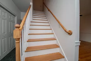 23 Summerfield Rd, Amherst, MA 01002 - Photo 9