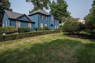 23 Summerfield Rd, Amherst, MA 01002 - Photo 1