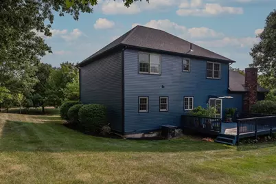 23 Summerfield Rd, Amherst, MA 01002 - Photo 5