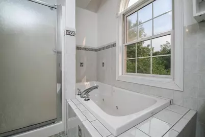 23 Summerfield Rd, Amherst, MA 01002 - Photo 27