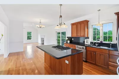 23 Summerfield Rd, Amherst, MA 01002 - Photo 7