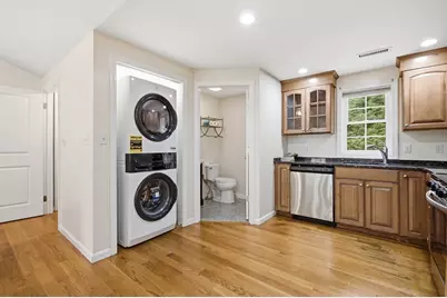 18 James St, Burlington, MA 01803 - Photo 37