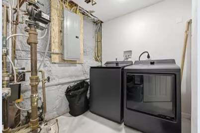 18 James St, Burlington, MA 01803 - Photo 33