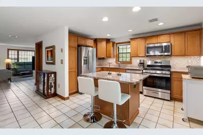 195 Falmouth Road #10, Mashpee, MA 02649 - Photo 3