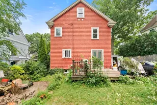 25 Maple Ave, Newton, MA 02458 - Photo 31