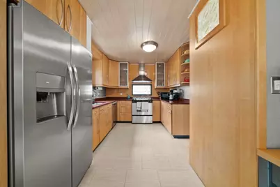 25 Maple Ave., Newton, MA 02458 - Photo 9