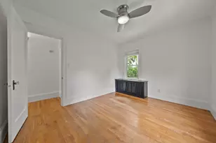 25 Maple Ave, Newton, MA 02458 - Photo 29