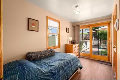 25 Ledge Street, Melrose, MA 02176 - Photo 9